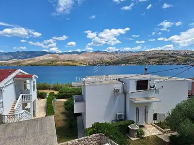 Pag - apartment with two terraces and sea view - 3