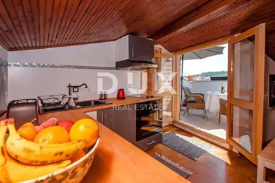 House 183 m², Rovinj - sea view and old town center - 2