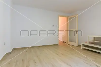 Stan za najam u strogom Centru, ul. Šandora Brešćenskog, 39,65 m² - 4