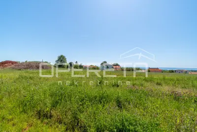 Građevinsko zemljište 1.019 m², Kaštelir - mirna slijepa ulica - 3