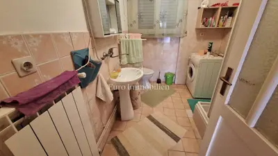 Kuća 240 m², Dobrinj - pogled na more i prirodu - 22