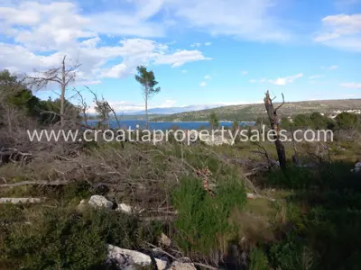 Grundstück, Brač, 23 748 m², 285 000 € - 7
