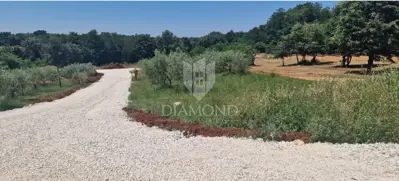 Bauland 868 m², Vižinada - ruhige Lage - 2