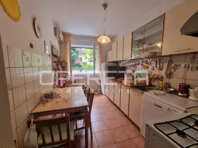 House, Trešnjevka - Sjever, quiet street and excellent location - 3