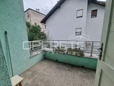 House, Trešnjevka - Sjever, quiet street and excellent location - 13