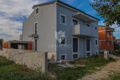 House for sale in Fažana, 280 m² - 4