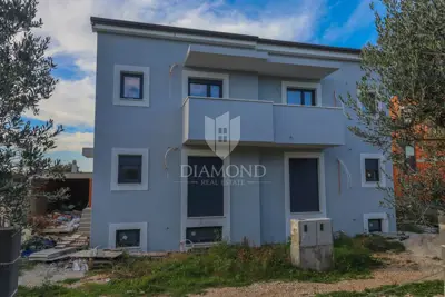 House for sale in Fažana, 280 m² - 3