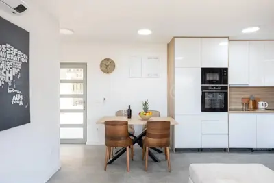 Apartman 83 m², Pag, prvi red do mora i otvoren pogled - 4