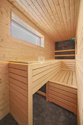 Atraktivna kuća u centru Rovinja sa bazenom - 11