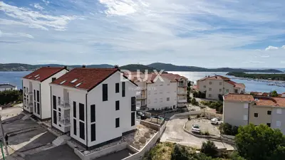 Rogoznica, 3-room apartment southwest orientation, 54.58 m², 260 m from the sea