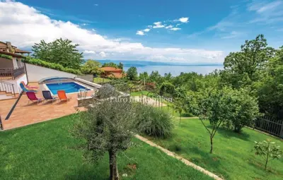 Haus zum Kauf in Opatija - Centar, 190 m² - 18