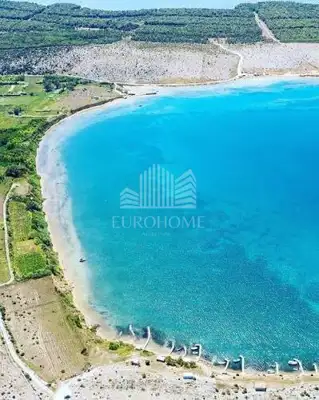 Građevinsko zemljište 717 m² – Idealna lokacija za luksuznu vilu s baz - 2