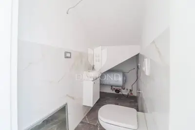 Haus 142 m², Poreč Umgebung, Pool und Gartenanlage - 8