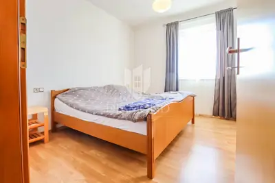 Stan u Rovinju, 2 spavaće sobe i loggia - 7