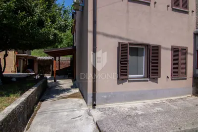 Haus zum Kauf in Lukeži, 90 m² - 2