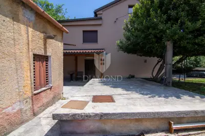 Haus zum Kauf in Lukeži, 90 m² - 5