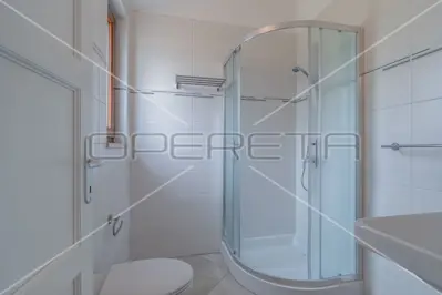 House for sale in Kaštelir, 170 m² - 20