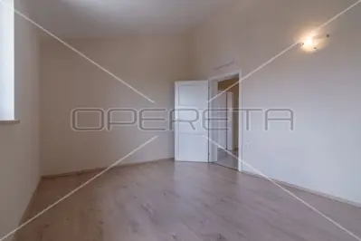 House for sale in Kaštelir, 170 m² - 14