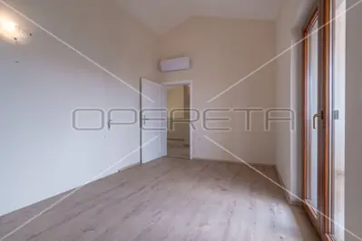 House for sale in Kaštelir, 170 m² - 16