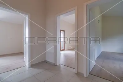 House for sale in Kaštelir, 170 m² - 11