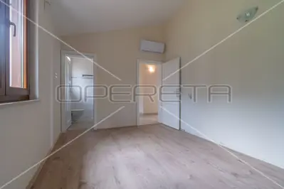 House for sale in Kaštelir, 170 m² - 18