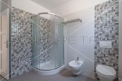 House for sale in Kaštelir, 170 m² - 8
