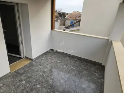 Kuća 88 m² u Žminju, privatni bazen i uređena okućnica - 12