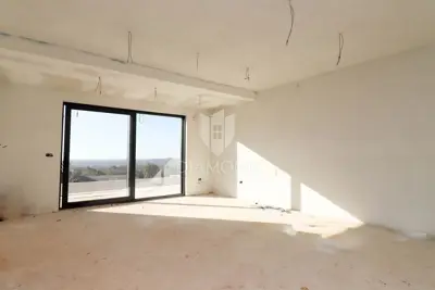 Haus zum Kauf in Selina, 300 m² - 3