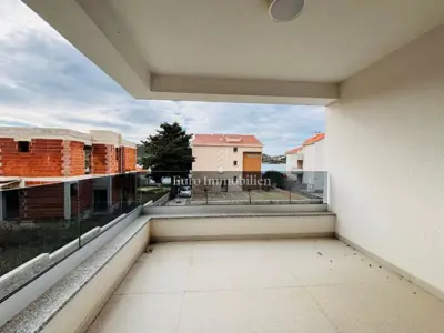 Apartment 74 m², Stara Novalja - sea view and two terraces - 13