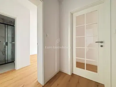 Apartment 74 m², Stara Novalja - sea view and two terraces - 10