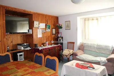 Kuća u Betini, blizu centra i tri apartmana - 3