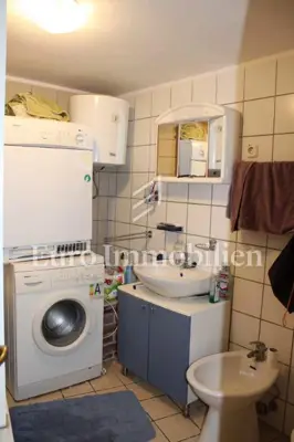 Kuća u Betini, blizu centra i tri apartmana - 6