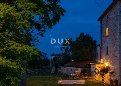 Kuća 175 m², Krnica - 2 km od mora, renovirana - 2