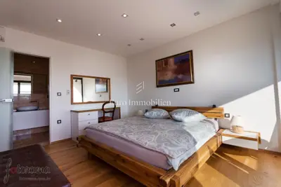 Vila 350 m² u Crikvenici, unutarnji bazen i sauna - 19
