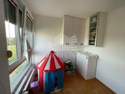 Sveta Nedelja – penthouse 118 m², terasa, 2 garaže - 12