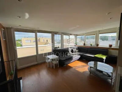 Sveta Nedelja – penthouse 118 m², terasa, 2 garaže