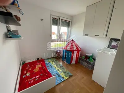 Sveta Nedelja – penthouse 118 m², terasa, 2 garaže - 13