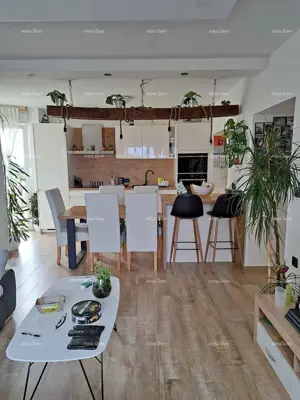 Wohnung 52 m², Vidikovac Pula - vollständig renoviert - 2