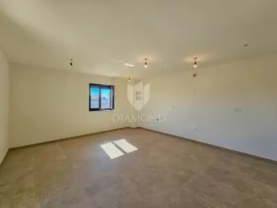 Stan 64 m², Umag - 2 spavaće sobe i terasa s pogledom na more - 4