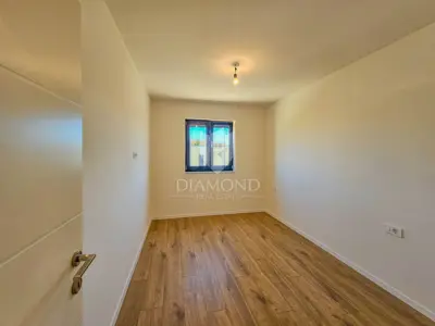Stan 64 m², Umag - 2 spavaće sobe i terasa s pogledom na more - 6