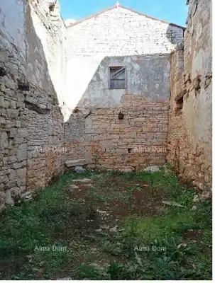 Ruin 73 m², Tinjan - reconstruction project - 3