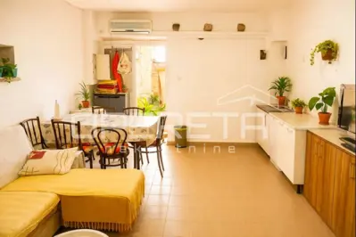House 118 m², Komiža, first row to the sea - 5