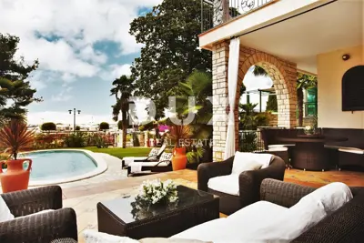 Istria, Umag - Unique villa with pool, first row to the sea - 6
