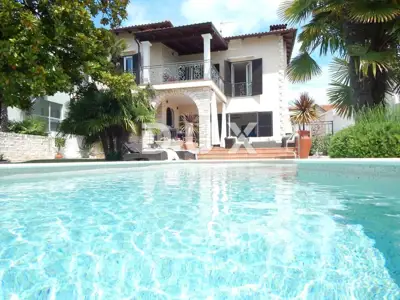 Istria, Umag - Unique villa with pool, first row to the sea - 3