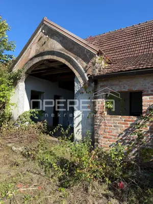 Land with permit and construction started - surroundings of Čazma - 3