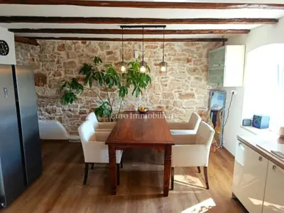 Haus 245 m², Svetvinčenat - möbliert und renoviert - 3