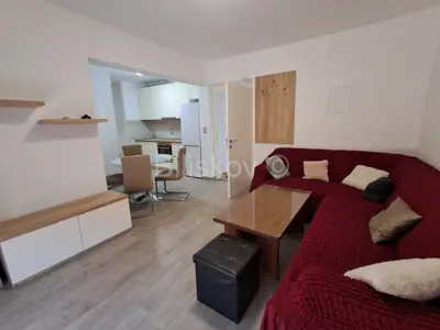 Stan 68 m², Mejaši, Split - dvije spavaće sobe i lođa