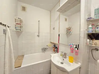 Stan 79 m², Pula Centar - veranda i dizalo - 8