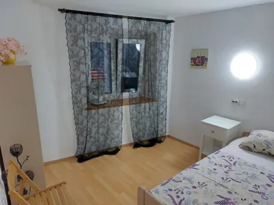 PRODAJA, STAN, PULA, CENTAR, 56 m², Preradovićeva, 3-soban. - 16