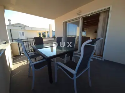 Penthouse 155 m², Murter - sea view and 6 terraces - 8